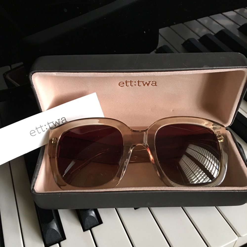 Anthropologie ett:twa Beige Acrylic Sunglasses